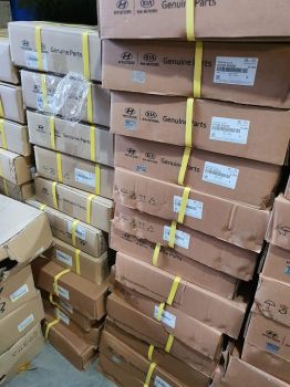 412005H000 - Bàn ép côn County 29 chỗ ( bản 300mm)